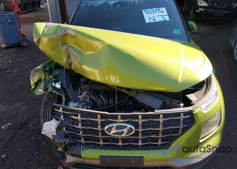 2020 Hyundai Venue Sel z USA, uszkodzony, nr VIN KMHRC8A38LU018664